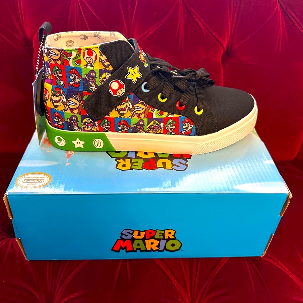 Super Mario High-tops! Brand New!